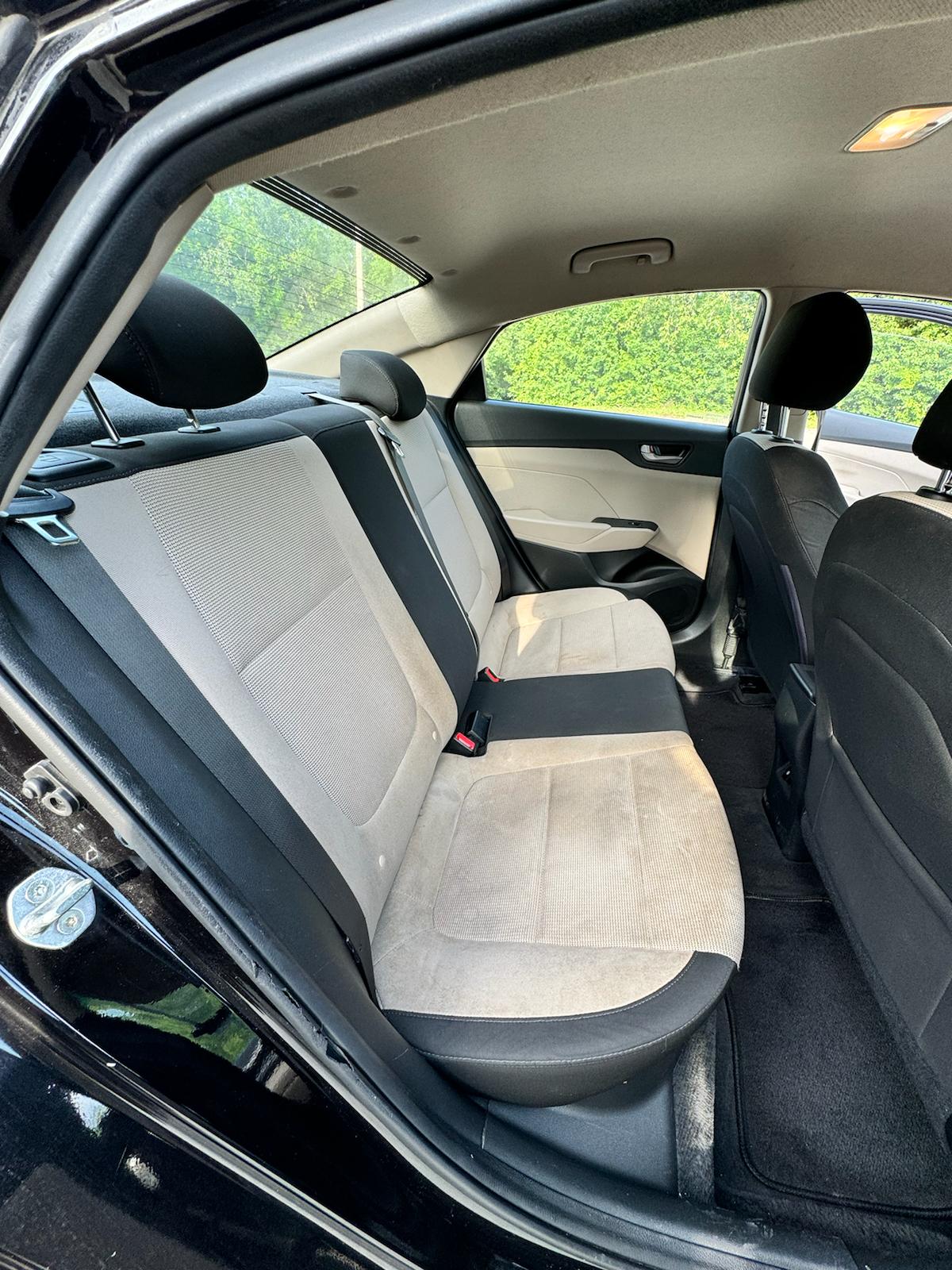 
								2018 Hyundai Accent SEL full									