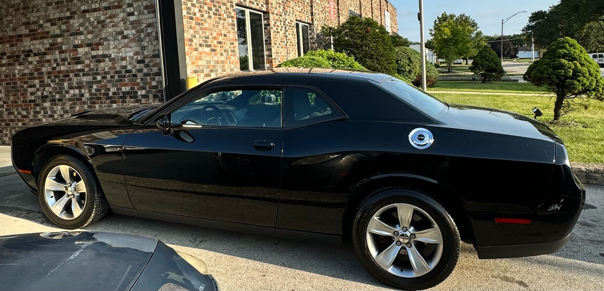 
								2016 Dodge Challenger SXT full									