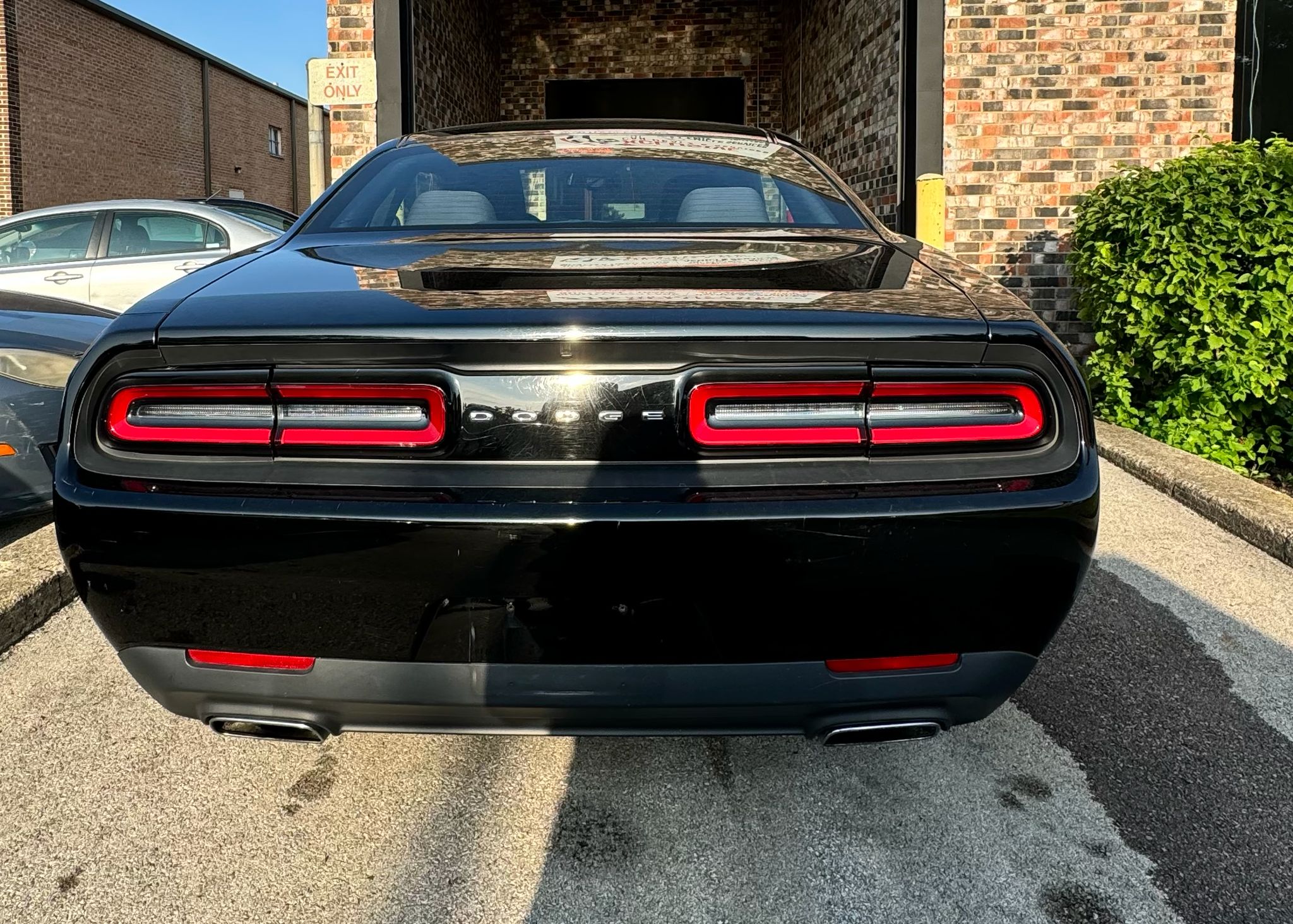 
								2016 Dodge Challenger SXT full									