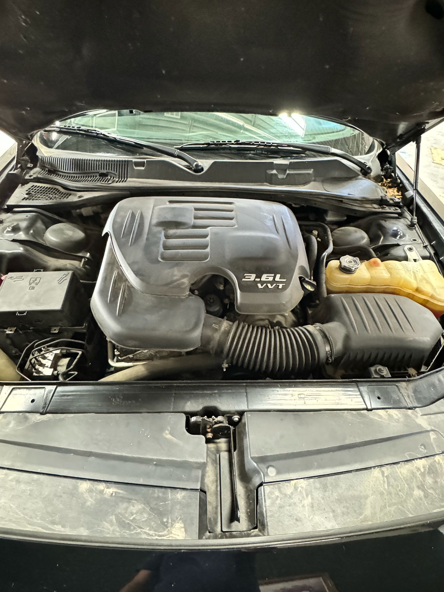 
								2016 Dodge Challenger SXT full									