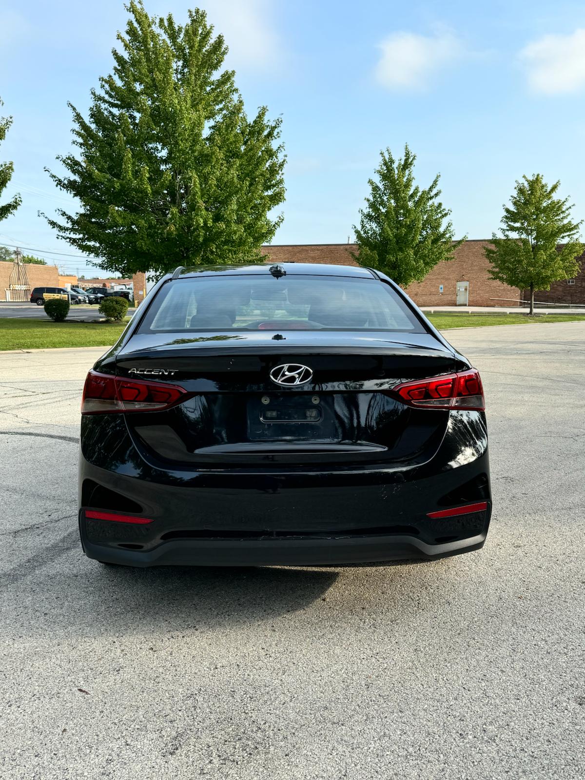 
								2018 Hyundai Accent SEL full									