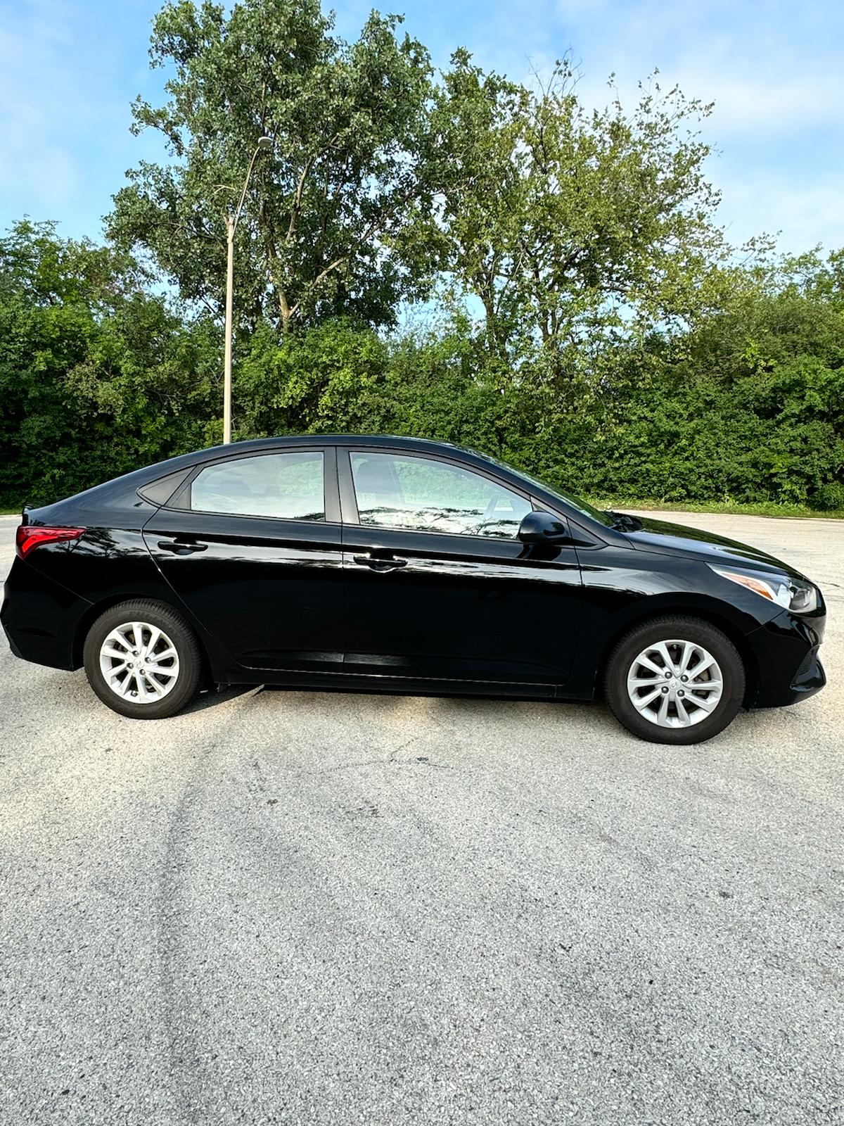 
								2018 Hyundai Accent SEL full									