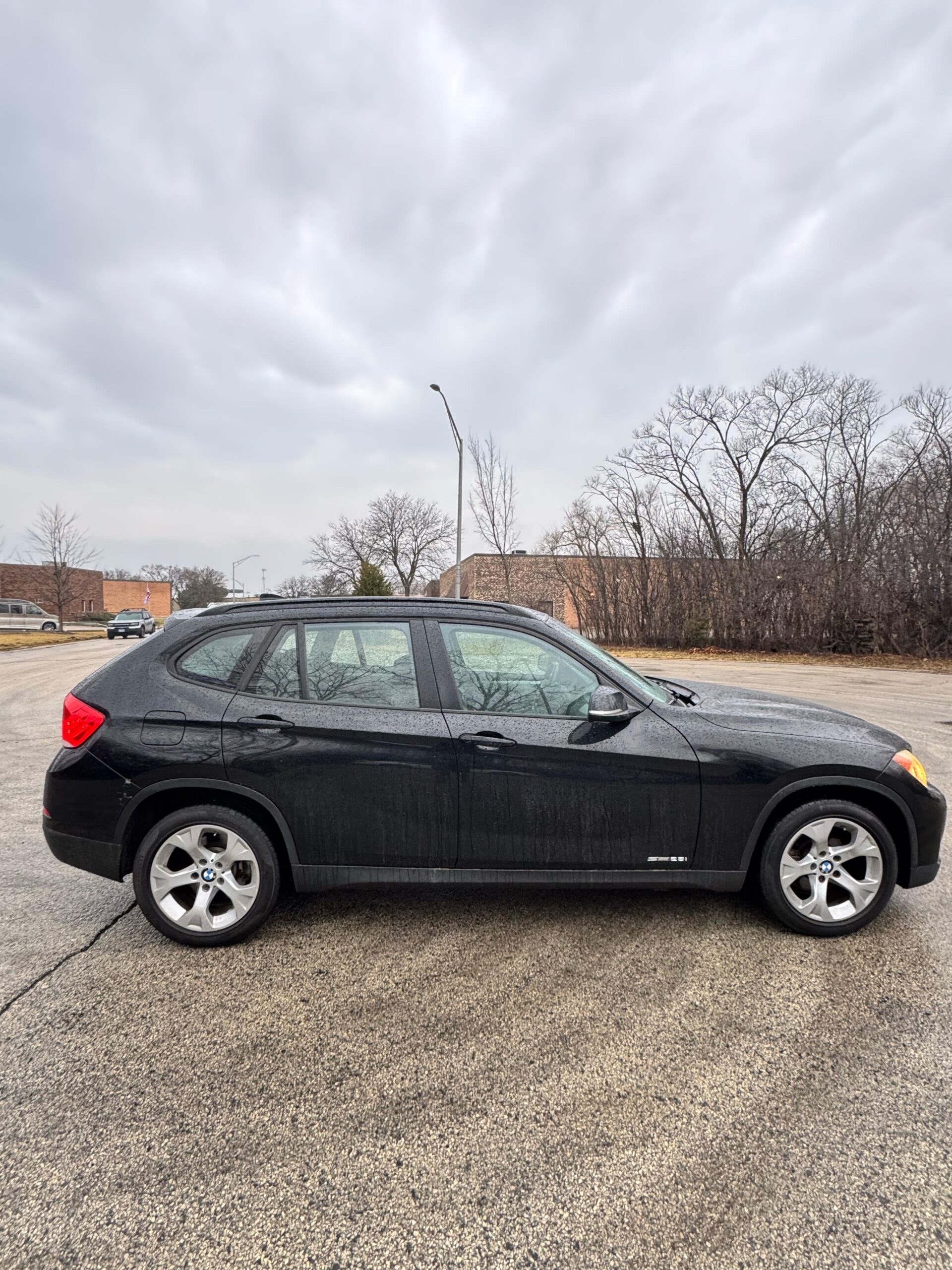 
								2014 BMW X1 full									